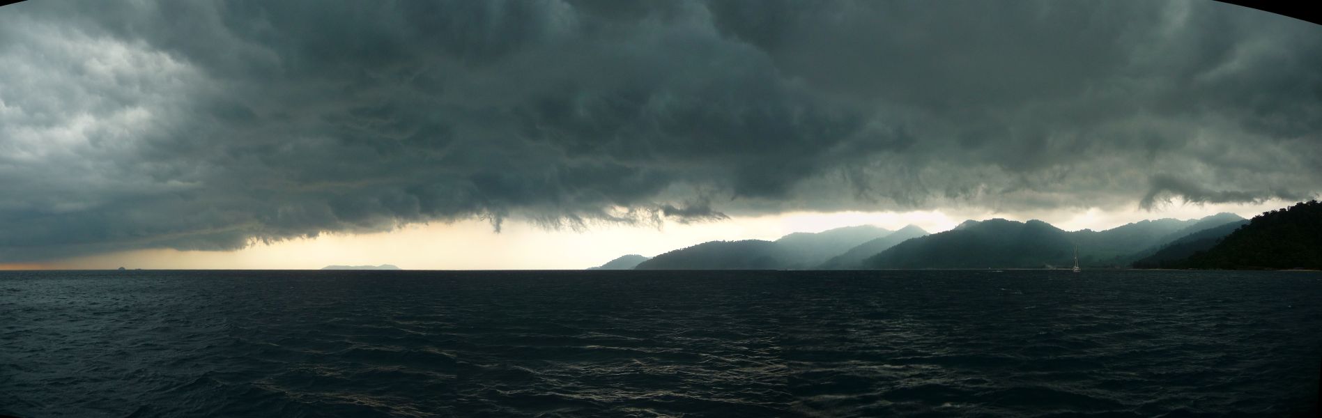 Sturm �ber Tioman.